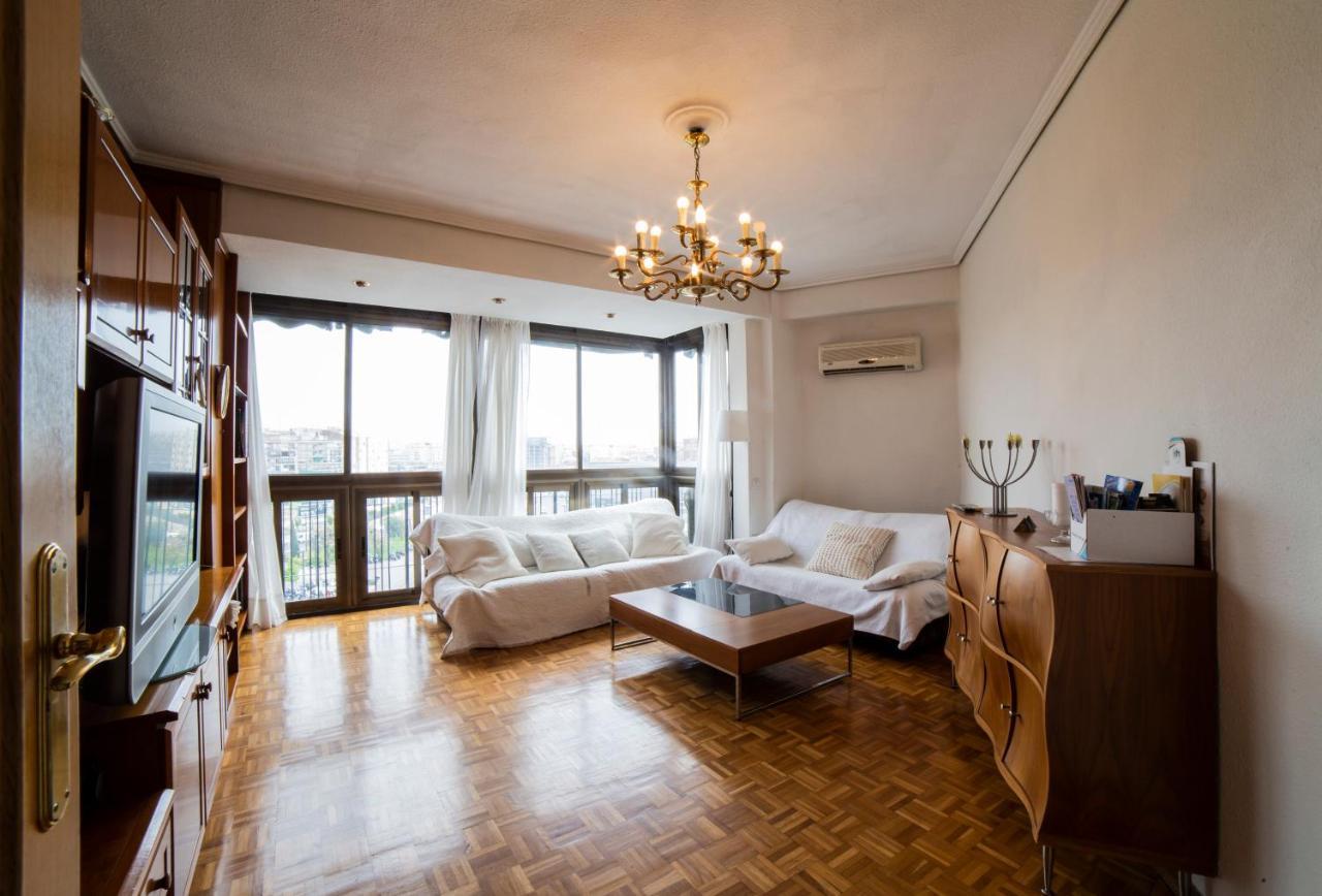 Awesome Apartment Center فالنسيا المظهر الخارجي الصورة