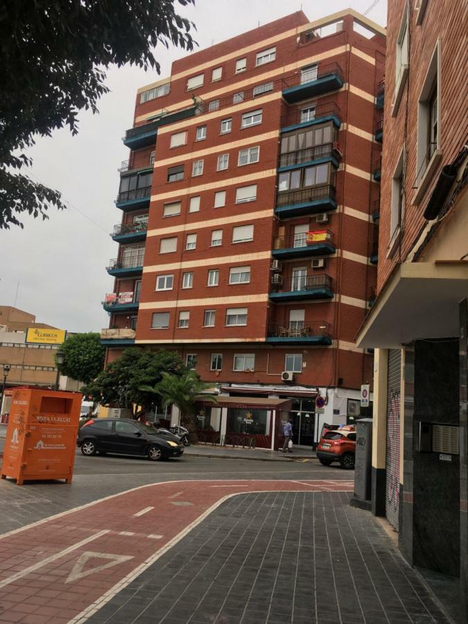 Awesome Apartment Center فالنسيا المظهر الخارجي الصورة